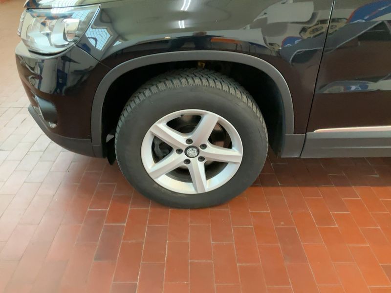 Volkswagen Tiguan 2.0 TDI Sport & Style 4Motion BlueMotion Tech 2013 – снимка 3
