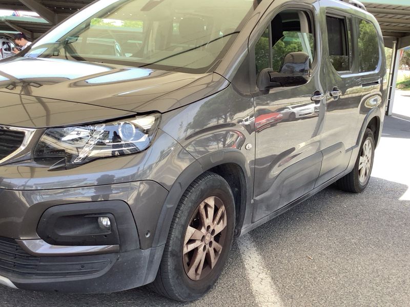 Peugeot Rifter 1.5 Blue-HDi Allure Pack L2 2021 – снимка 2