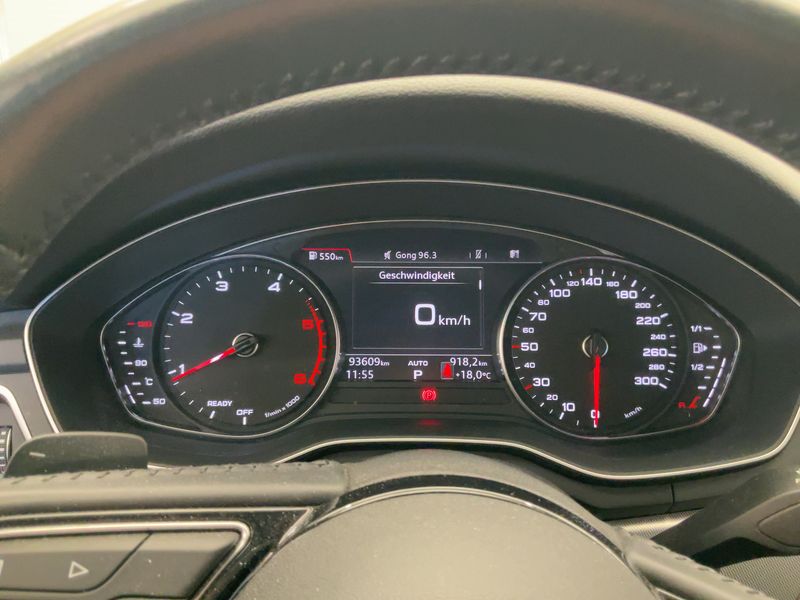 Audi A4 40 TDI quattro Sport 2019 – снимка 19