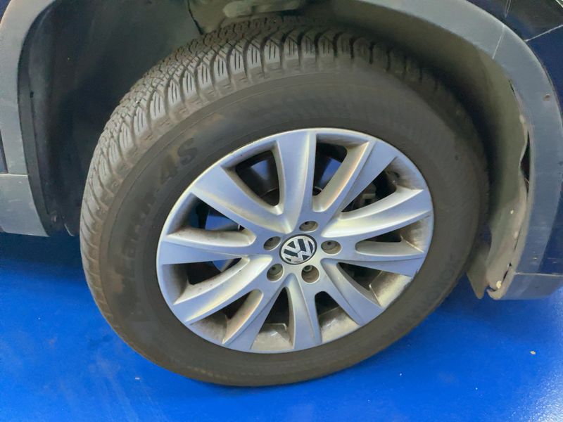 Volkswagen Tiguan 2.0 TDI Sport & Style 4Motion 2008 – снимка 11