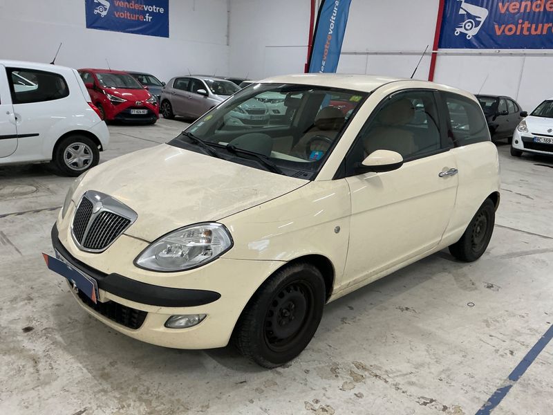Lancia Ypsilon 1.4 Platino 2004 – снимка 1