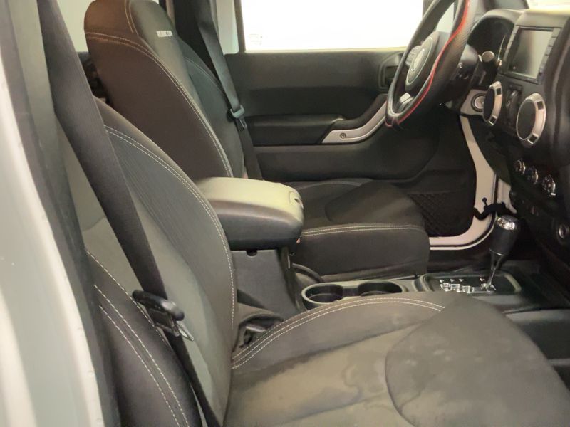 Jeep Wrangler Unlimited 3.6 V6 Rubicon 2018 – снимка 16