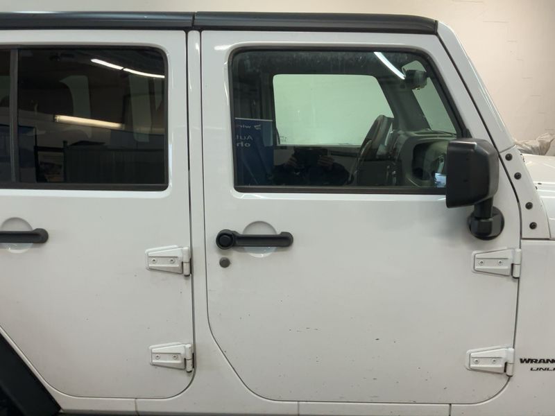 Jeep Wrangler Unlimited 3.6 V6 Rubicon 2018 – снимка 10