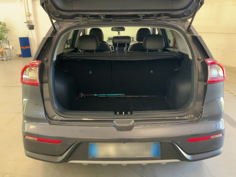 Kia Niro 1.6 Hybrid Style 2017 – снимка 15