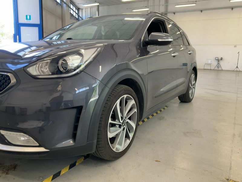 Kia Niro 1.6 Hybrid Style 2017 – снимка 2