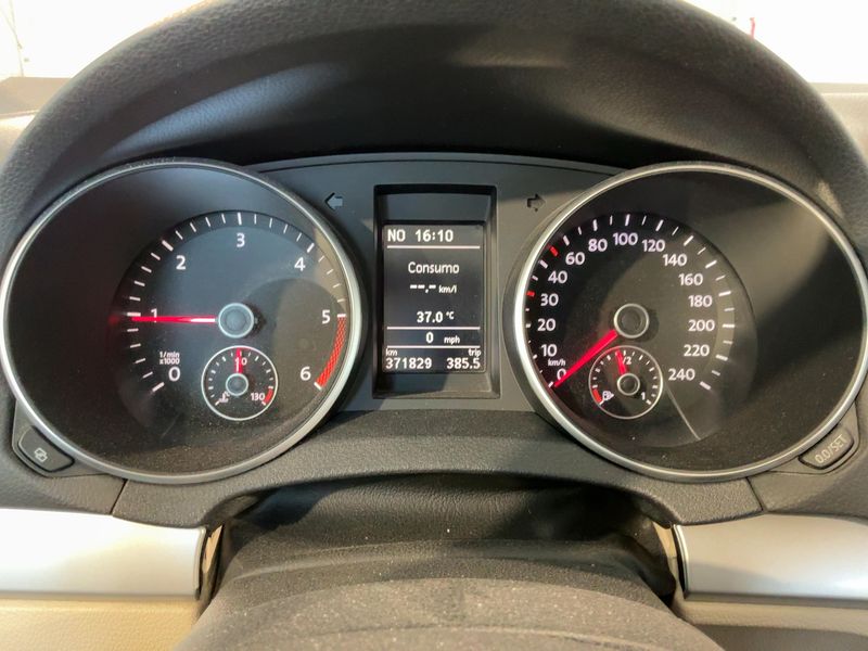 Volkswagen Golf VI 1.6 TDI Highline 2010 – снимка 4