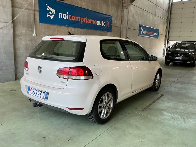 Volkswagen Golf VI 1.6 TDI Highline 2010 – снимка 2