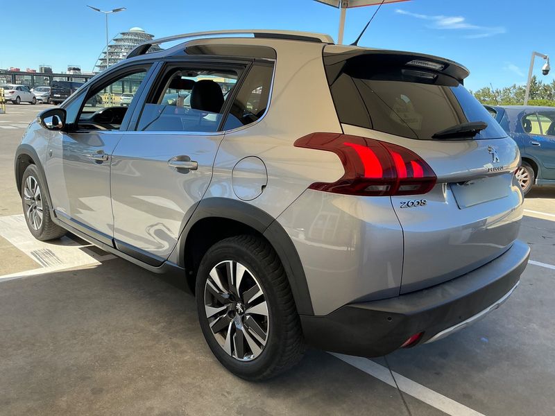 Peugeot 2008 1.2 PureTech Crossway 2018 – снимка 6