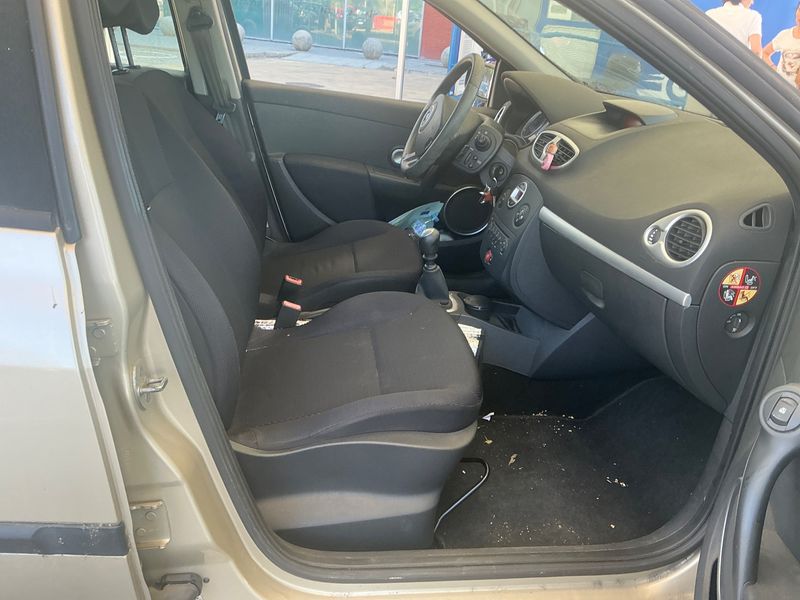 Renault Clio 1.5 dCi Dynamique 2008 – снимка 3
