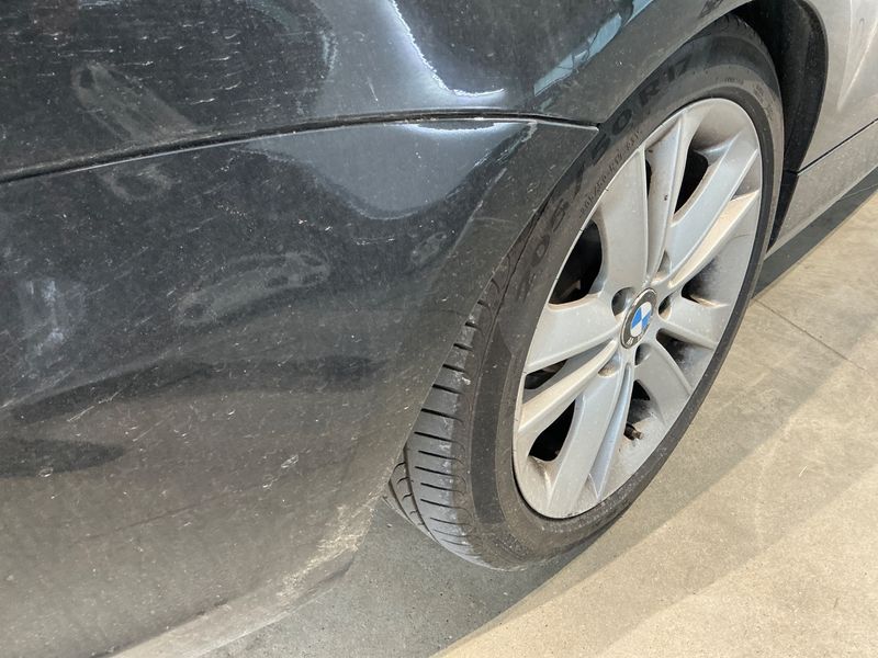 BMW 1er 123d 2011 – снимка 32