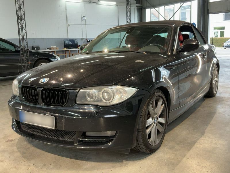 BMW 1er 123d 2011 – снимка 1