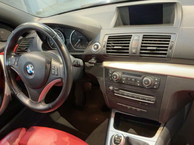 BMW 1er 123d 2011 – снимка 18