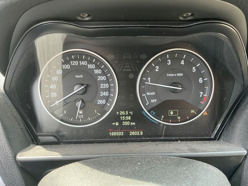 BMW 1er 118i 2012 – снимка 4