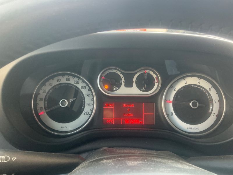 Fiat 500L 1.4 Lounge 2012 – снимка 4