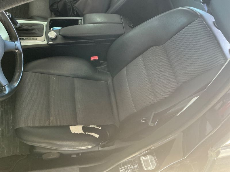 Mercedes-Benz C-Klasse C 220 CDI T BlueEfficiency Avantgarde 2011 – снимка 27