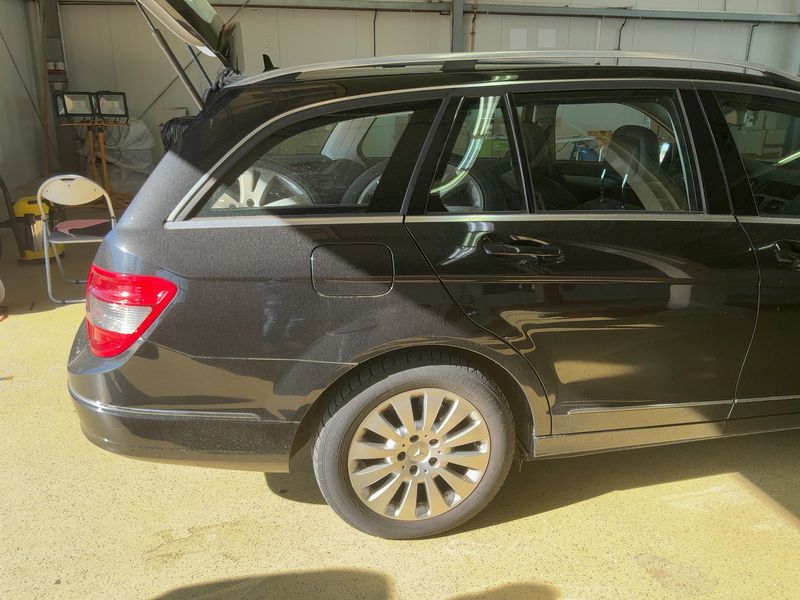 Mercedes-Benz C-Klasse C 220 CDI T BlueEfficiency Avantgarde 2011 – снимка 8