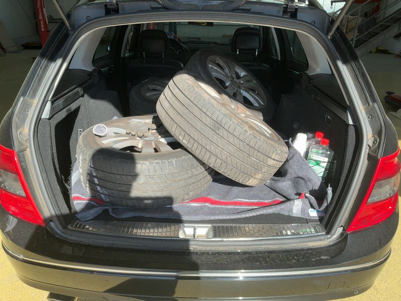 Mercedes-Benz C-Klasse C 220 CDI T BlueEfficiency Avantgarde 2011 – снимка 16