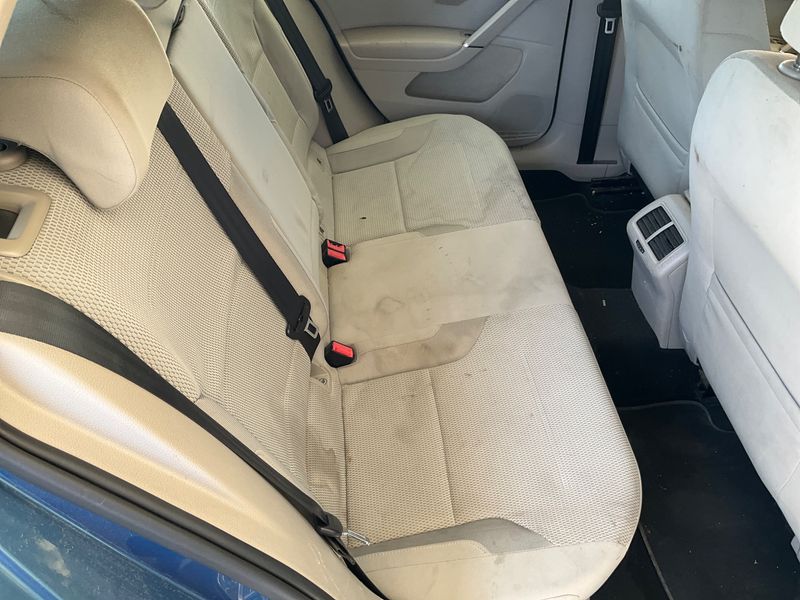 Volkswagen Golf VII 1.6 TDI Comfortline BlueMotion Tech 2013 – снимка 24
