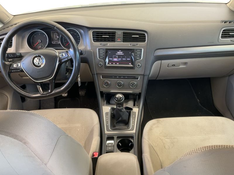 Volkswagen Golf VII 1.6 TDI Comfortline BlueMotion Tech 2013 – снимка 17