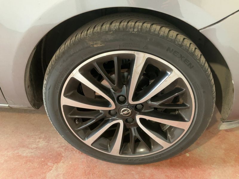 Opel Corsa 1.4 LPG B-Color 2017 – снимка 11