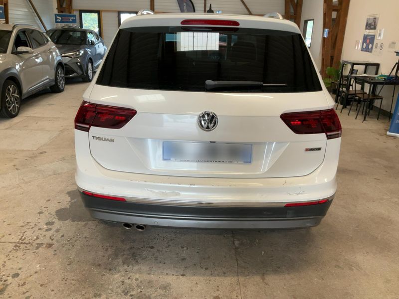 Volkswagen Tiguan 2.0 TDI Carat Exclusive 4Motion BlueMotion Tech 2017 – снимка 7