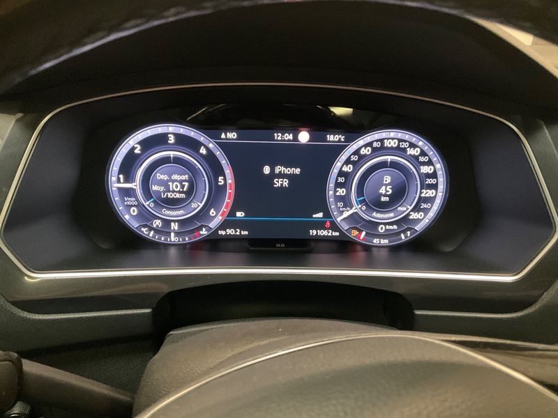 Volkswagen Tiguan 2.0 TDI Carat Exclusive 4Motion BlueMotion Tech 2017 – снимка 18