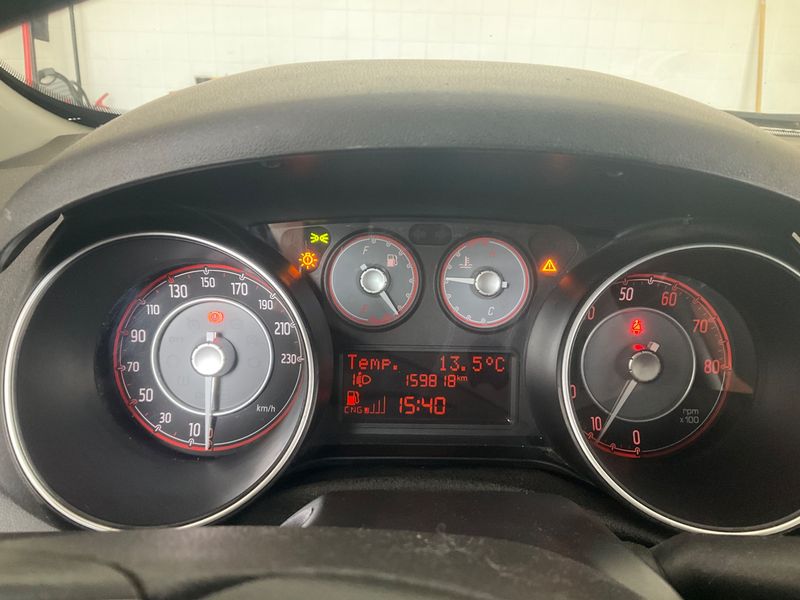 Fiat Punto 1.4 Natural Power CNG Lounge 2013 – снимка 4