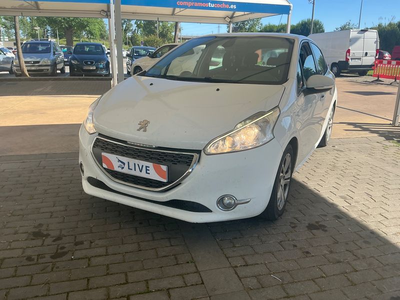 Peugeot 208 1.4 VTi Allure 2012 – снимка 1