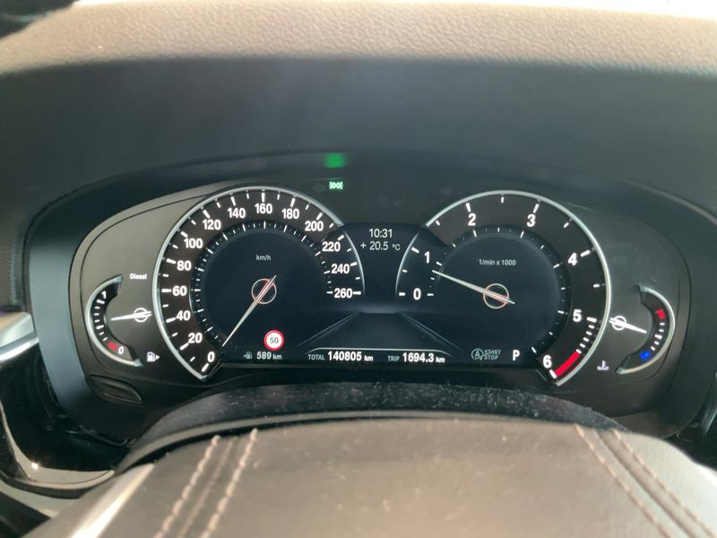 BMW 5er 530d xDrive 2018 – снимка 18