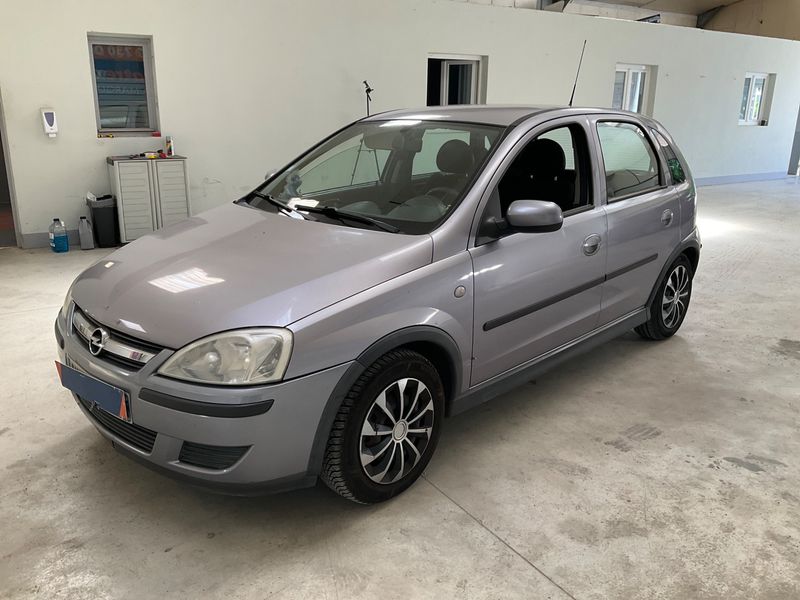 Opel Corsa 1.3 CDTI Edition 2005 – снимка 1