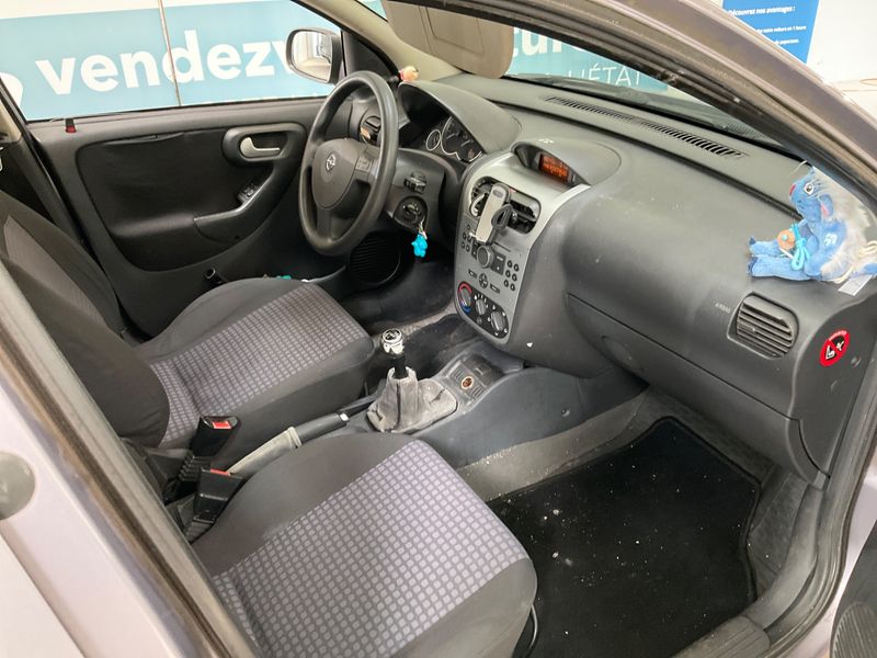 Opel Corsa 1.3 CDTI Edition 2005 – снимка 3