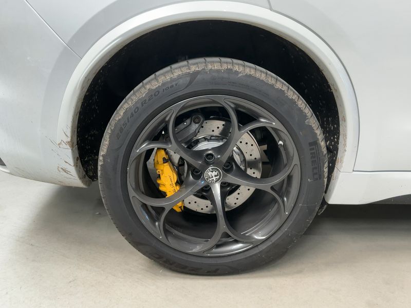 Alfa Romeo Stelvio 2.9 V6 Bi-Turbo Quadrifoglio Q4 2019 – снимка 9