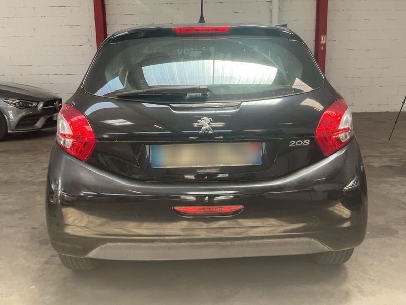 Peugeot 208 1.4 HDi Active 2014 – снимка 7
