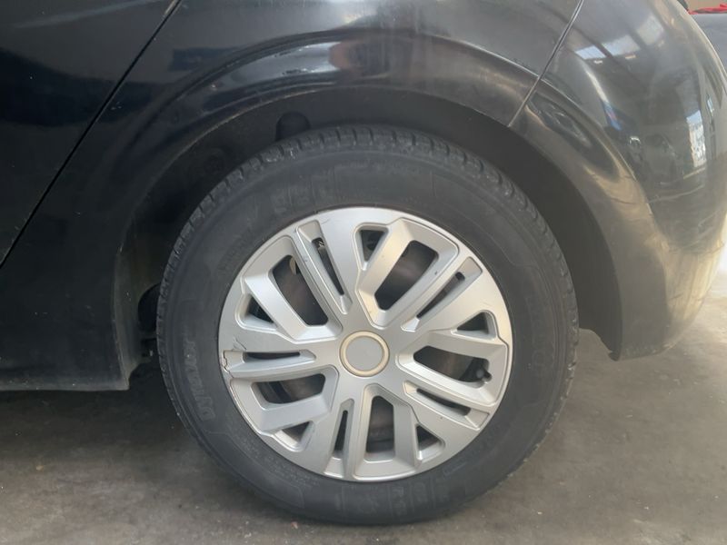 Peugeot 208 1.4 HDi Active 2014 – снимка 5
