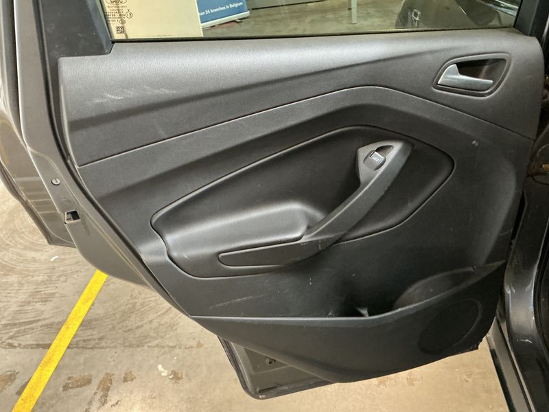 Ford Kuga 2.0 TDCi Trend 2014 – снимка 27
