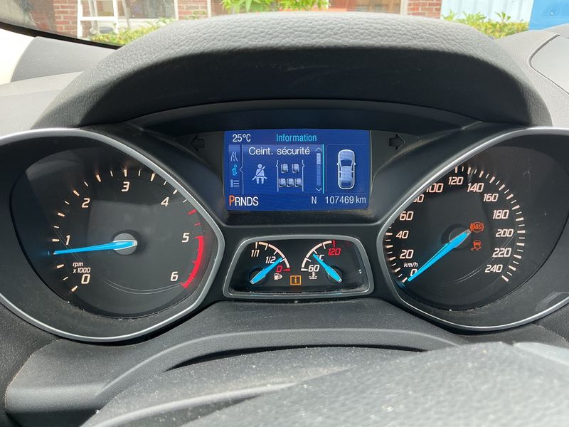 Ford Kuga 2.0 TDCi Trend 2014 – снимка 18