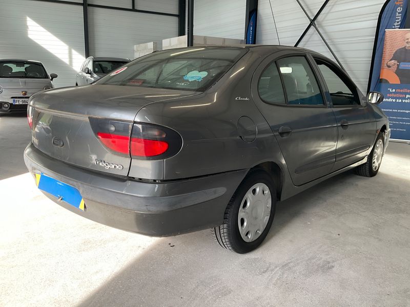 Renault Megane 1.6 Alize 1998 – снимка 2