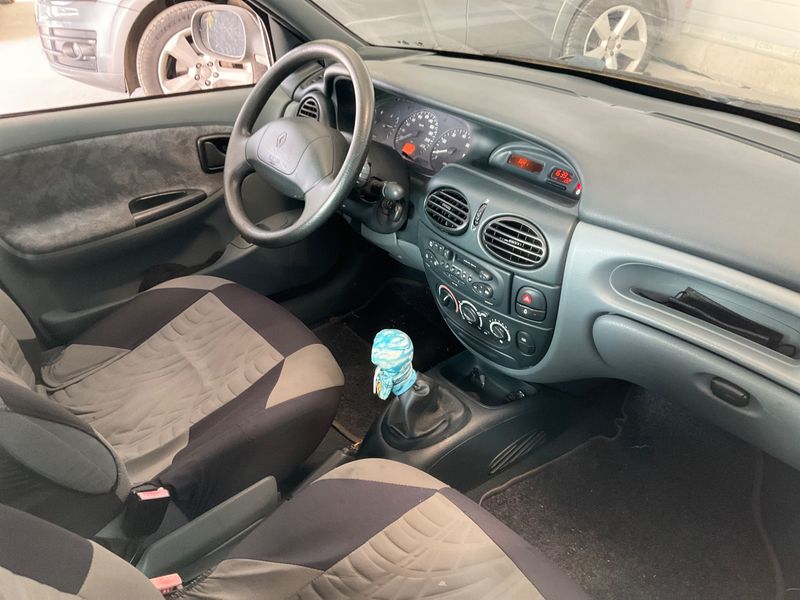 Renault Megane 1.6 Alize 1998 – снимка 3