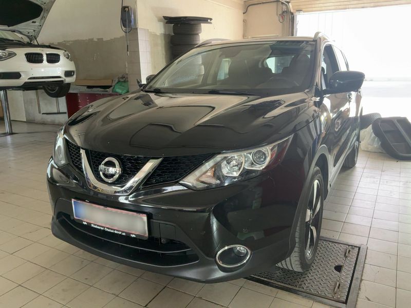 Nissan Qashqai 1.6 dCi N-Connecta 4x4 2017 – снимка 1