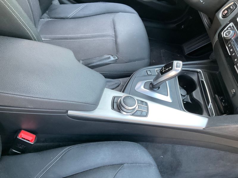 BMW 3er 320d Advantage 2019 – снимка 23