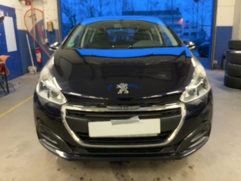 Peugeot 208 1.0 VTi Active 2017 – снимка 14