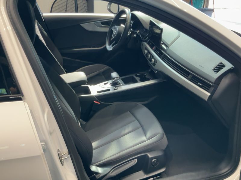 Audi A4 40 TFSI Mild-Hybrid S line 2021 – снимка 17
