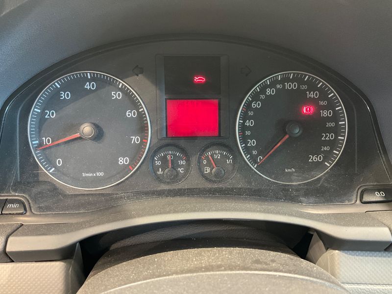 Volkswagen Golf V 1.6 Trendline 2004 – снимка 4