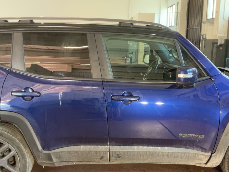 Jeep Renegade 1.3 TGDi S 4x2 2019 – снимка 10