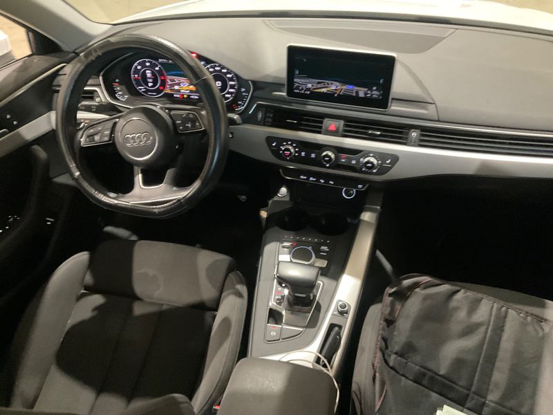 Audi A4 2.0 TDI Sport 2017 – снимка 17