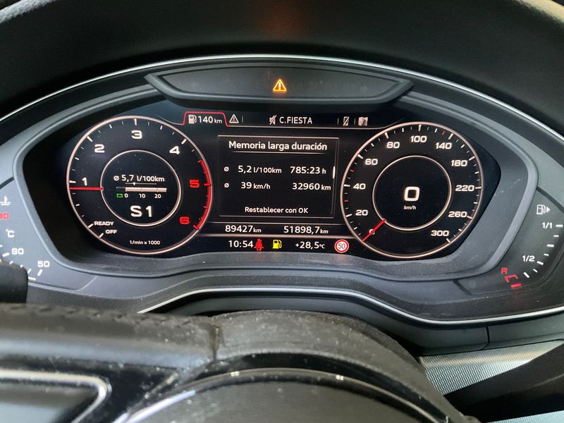 Audi A4 2.0 TDI Sport 2017 – снимка 18