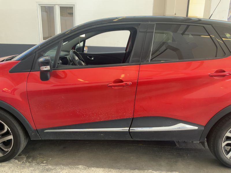 Renault Captur 1.5 dCi Iconic 2016 – снимка 4