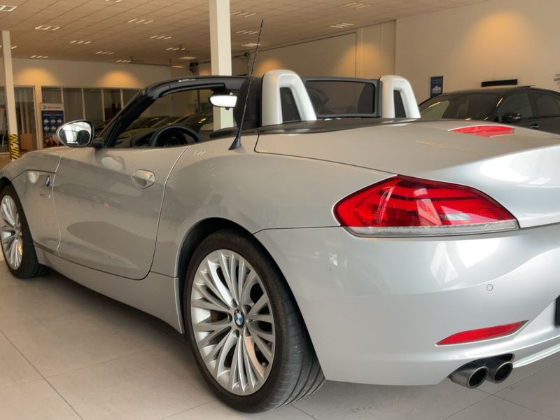 BMW Z4 sDrive 20i 2013 – снимка 6