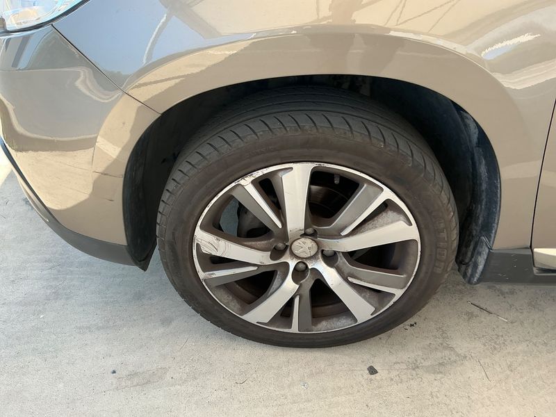 Peugeot 2008 1.6 Blue-HDi Allure 2015 – снимка 3