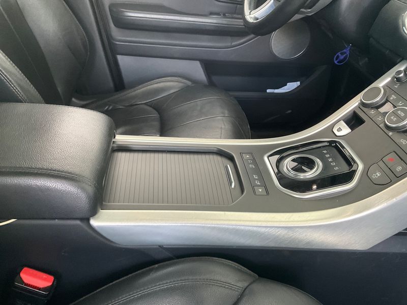 Land Rover Evoque 2.0 Td4 SE 2018 – снимка 26